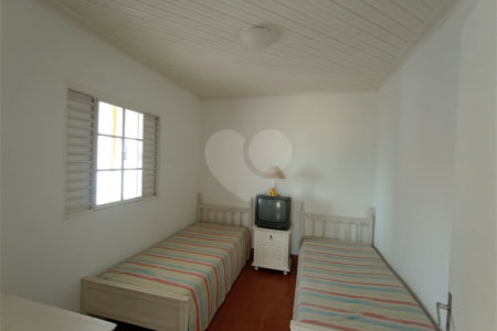 Casa à venda com 2 quartos em Vila Messias, Alambari, SP