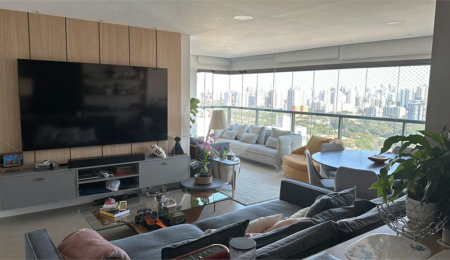 Apartamento à venda ou para alugar com 2 suítes em Vila Olímpia, São Paulo, SP