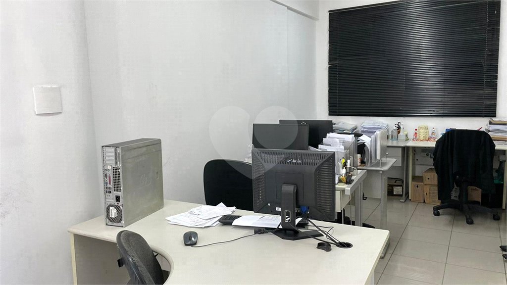 Sala à venda ou para alugar no Centro, São Paulo, SP