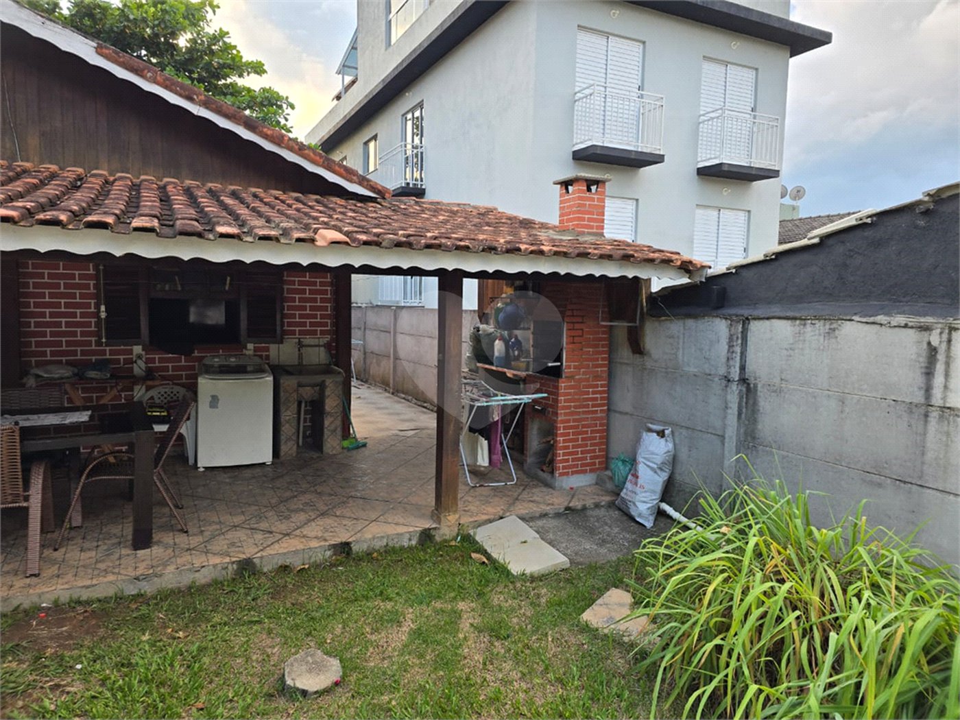Casa à venda com 2 quartos, sendo 1 suíte, em Ressaca, Atibaia, SP