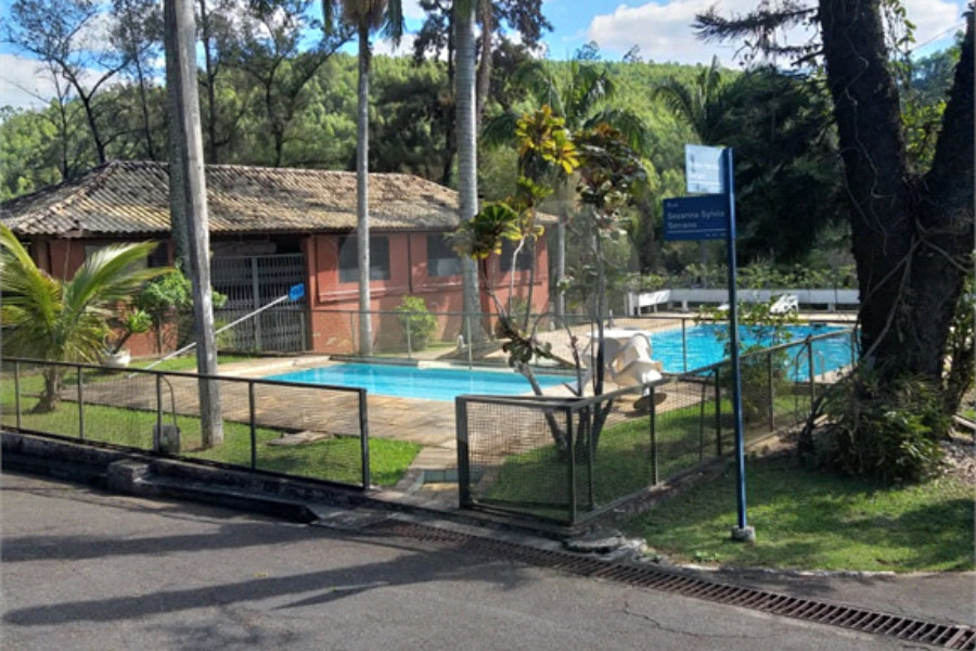 Casa à venda com 5 quartos, sendo 1 suíte, em Serra da Cantareira, Mairiporã, SP