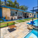 Casa com 6 Quartos e 8 banheiros à Venda, 1500 m² de Terreno em Atibaia/SP