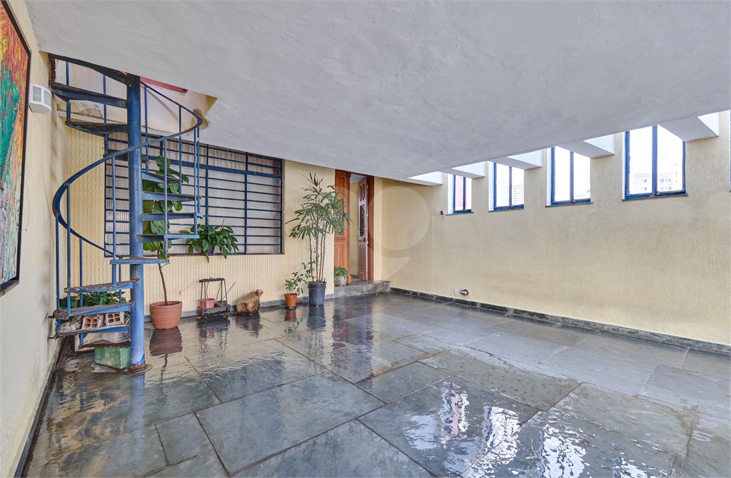 Sobrado à venda com 3 quartos, sendo 2 suítes, em Vila Mascote, São Paulo, SP