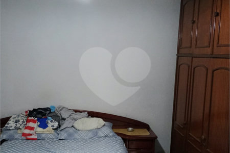 Casa à venda com 5 quartos, sendo 1 suíte, em Bangu, Rio de Janeiro, RJ
