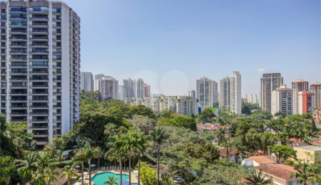 Apartamento à venda com 4 suítes em Alto da Boa Vista, São Paulo, SP