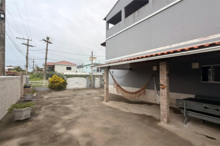 Casa em condomínio à venda com 4 quartos, sendo 2 suítes, em Monte Alto, Arraial do Cabo, RJ