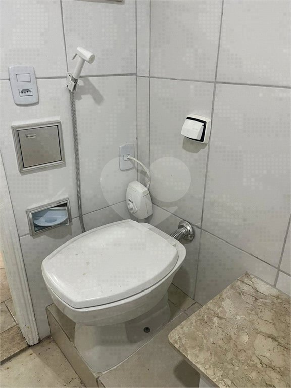 Casa à venda com 5 quartos, sendo 3 suítes,  em Jardim Bonfiglioli, São Paulo, SP