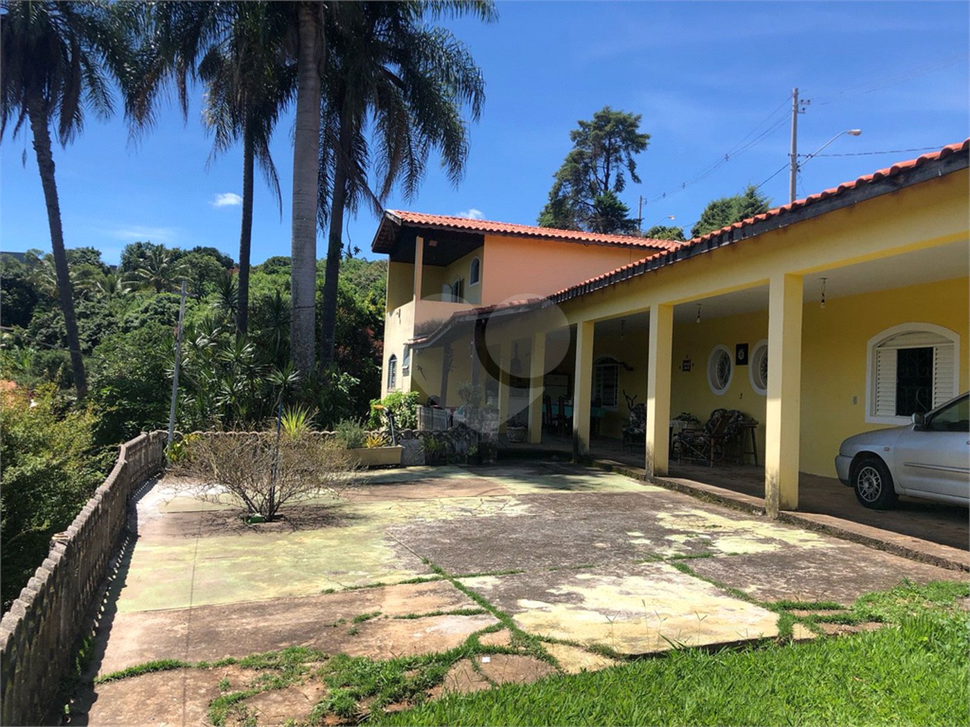 Chácara à venda com 4 quartos, sendo 2 suítes, em Vivenda, Jundiaí, SP