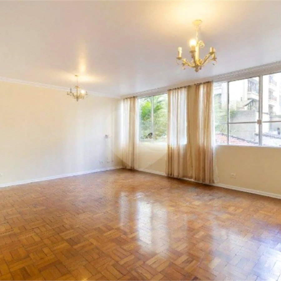 Apartamento à venda com 4 quartos, sendo 1 suíte, em Jardim Paulista, São Paulo, SP
