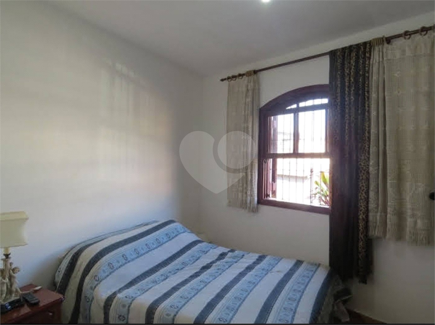 Sobrado à venda com 3 quartos, sendo 1 suíte, em Jabaquara, São Paulo, SP