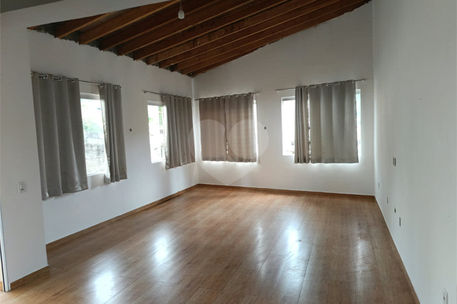 Casa à venda com 2 quartos em Capoavinha, Mairiporã, SP