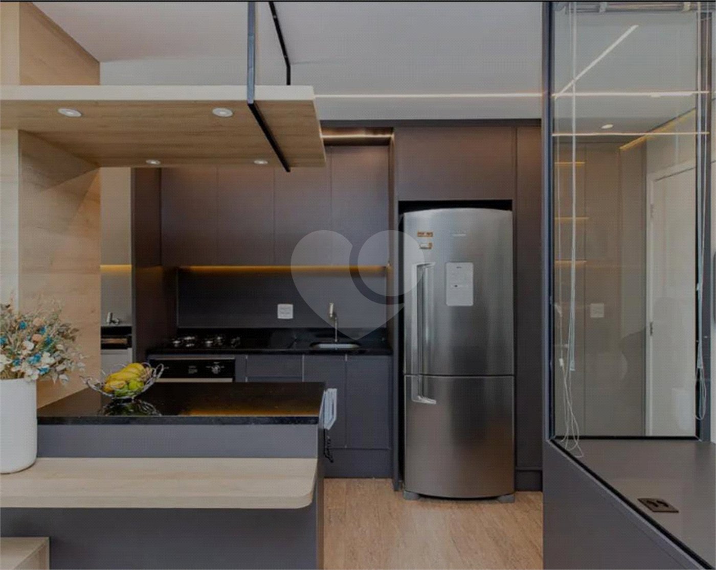 Apartamento à venda com 2 quartos, sendo 1 suíte,  em Chácara Santo Antônio, São Paulo, SP