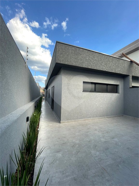 Casa à venda com 3 suítes em Jardim Ipê, Atibaia, SP