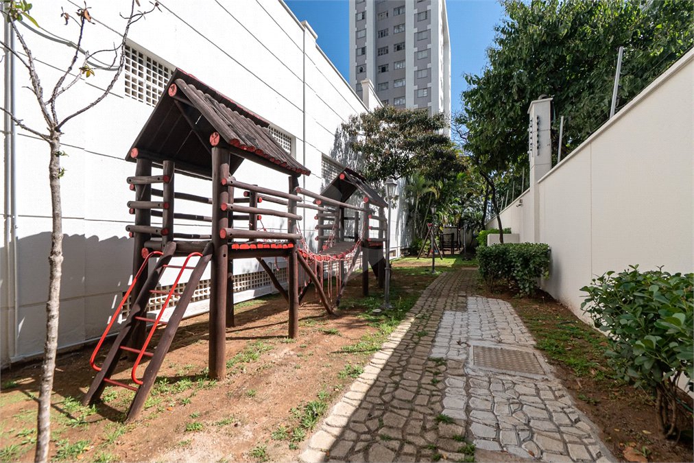 Apartamento à venda com 3 quartos, sendo 1 suíte,  em Alto da Mooca, São Paulo, SP