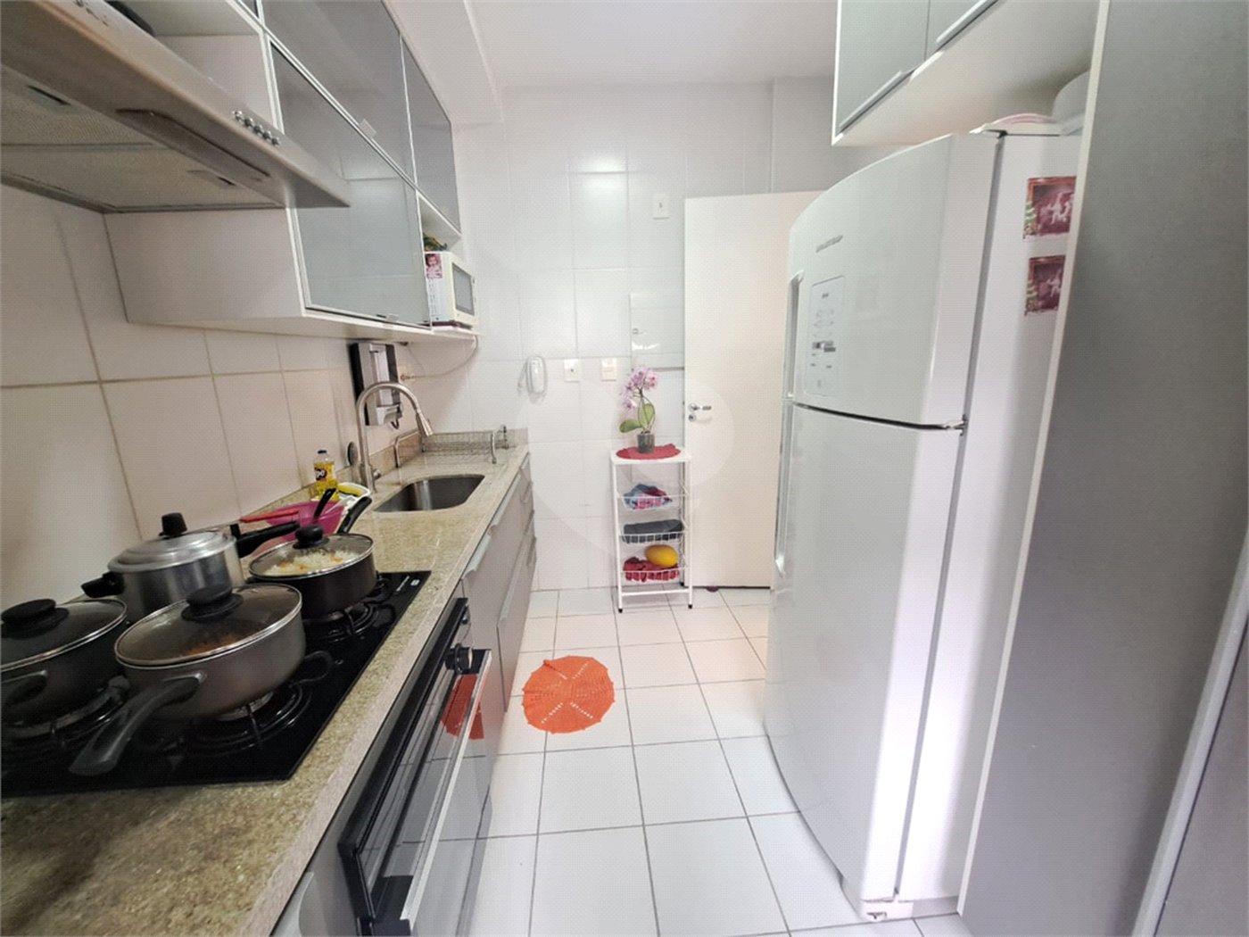 Apartamento à venda com 3 quartos, sendo 1 suíte, em Jardim Peri, São Paulo, SP