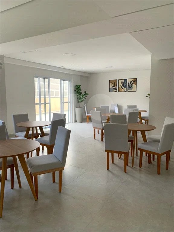 Apartamento à Venda na Mooca 29 m 1 Dormitório Sacada Ótima Localização