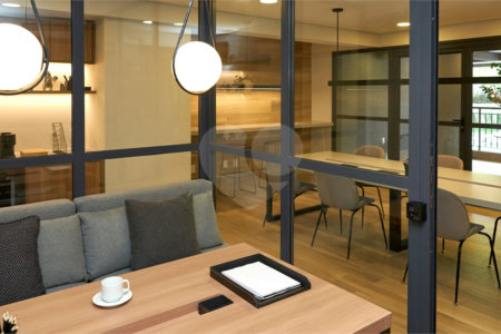Apartamento à venda com 3 suítes em Jardim Marajoara, São Paulo, SP