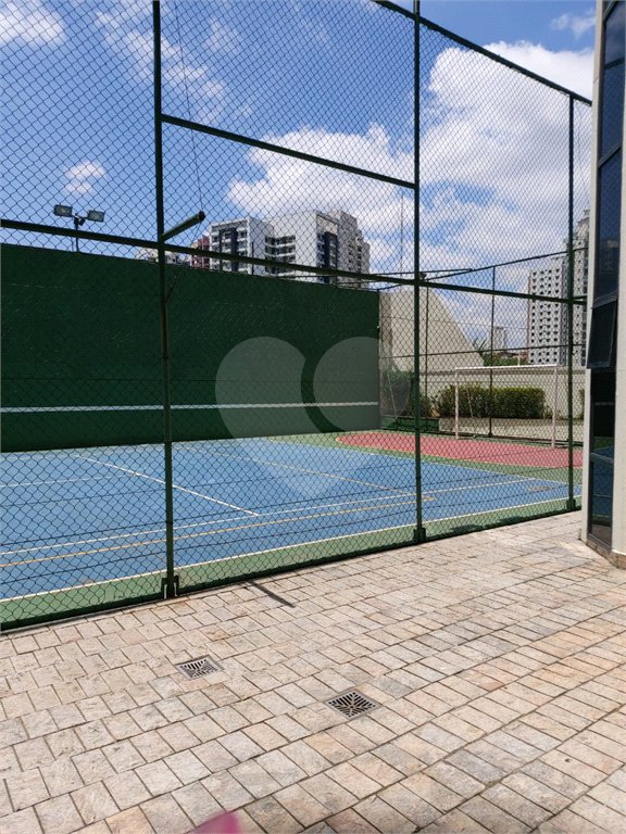 Apartamento à venda com 3 suítes em Vila Regente Feijó, São Paulo, SP