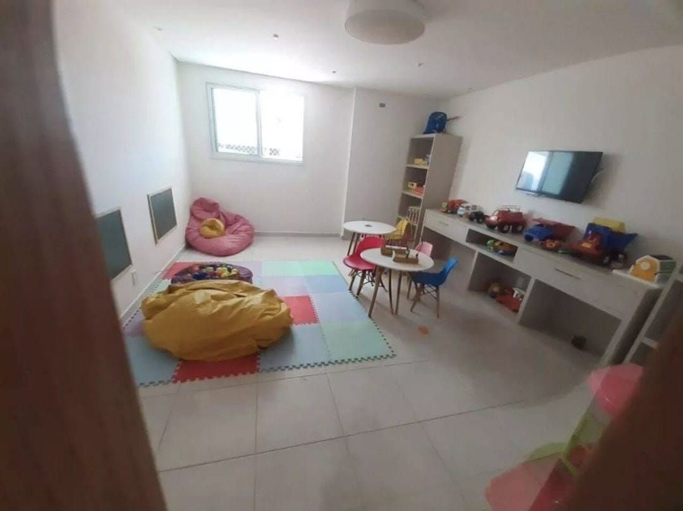 Apartamento com 2 dormitórios à venda, 89 m² por R$ 770.000,00 - Vila Guilhermina - Praia Grande/SP