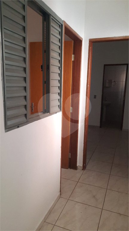 Sobrado à venda com 4 quartos, sendo 1 suíte, em Jardim Hubert, Indaiatuba, SP