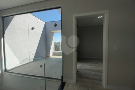 Casa à venda com 3 suítes no condomínio Terras de São Francisco, Sorocaba - SP