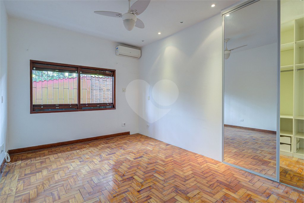 Casa Térrea à venda ou para alugar com 5 quartos, sendo 1 suíte, em Jardim Marajoara, São Paulo, SP