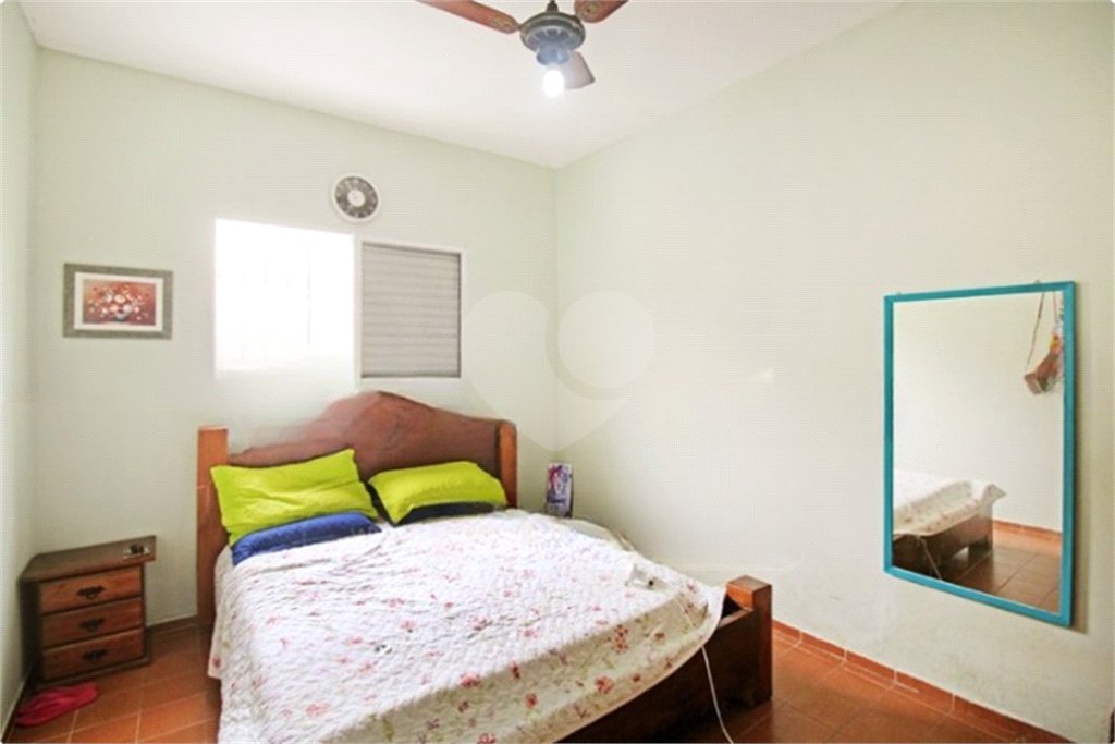 Casa à venda com 3 quartos, sendo 1 suíte,  em Estância Balneária Belmira Novaes, Peruíbe, SP