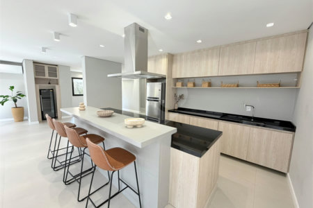 Apartamento à venda com 3 quartos, sendo 1 suíte, em Vila Caminho do Mar, São Bernardo do Campo, SP