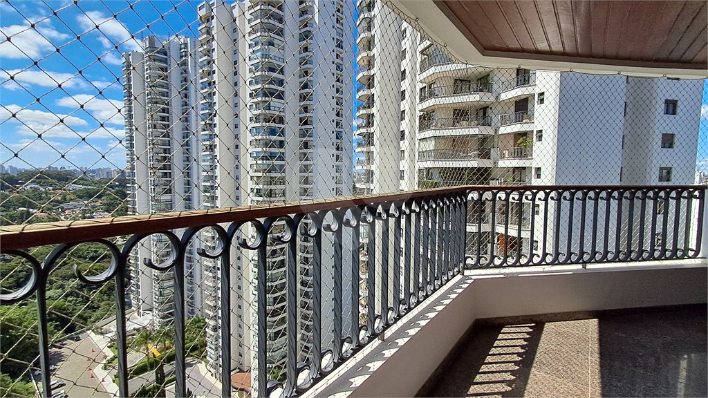 Apartamento à venda ou para alugar com 4 suítes em Jardim Marajoara, São Paulo, SP