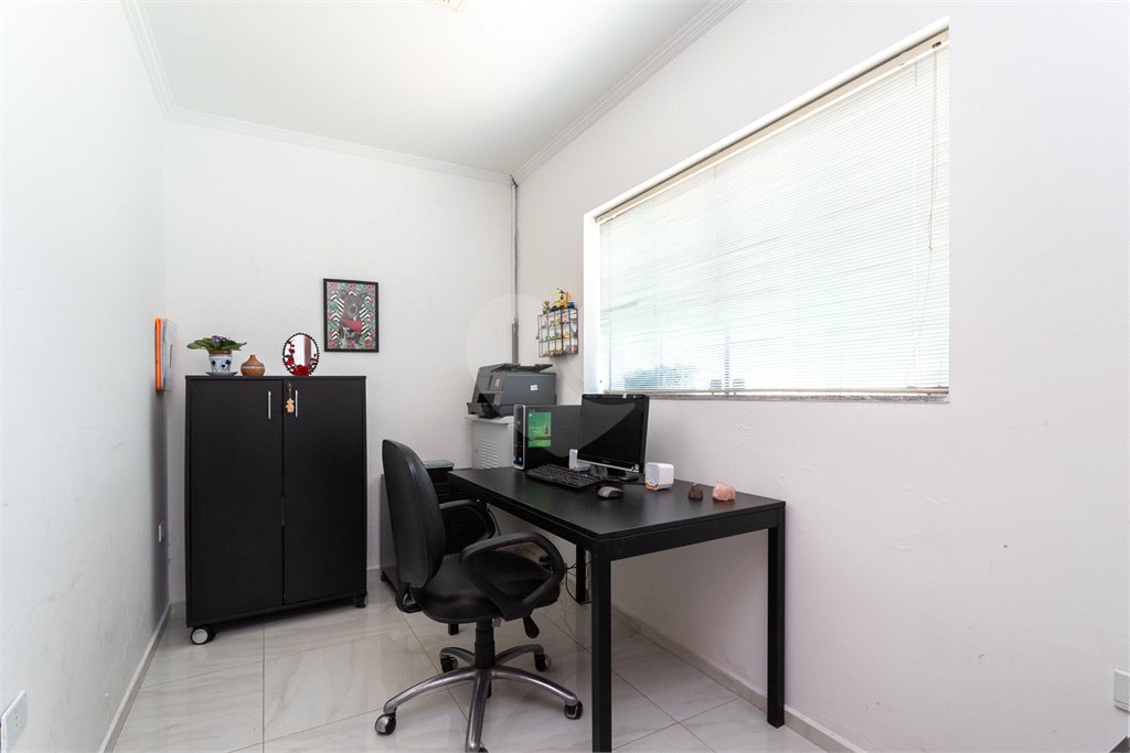 Casa à venda com 4 quartos, sendo 3 suítes, em Vila Mariana, São Paulo, SP