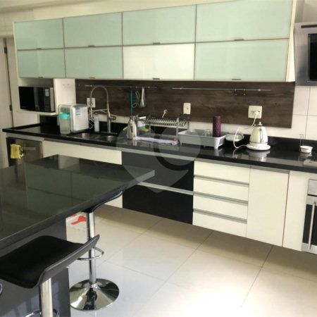 Apartamento à venda com 3 suítes em Paraíso, São Paulo, SP