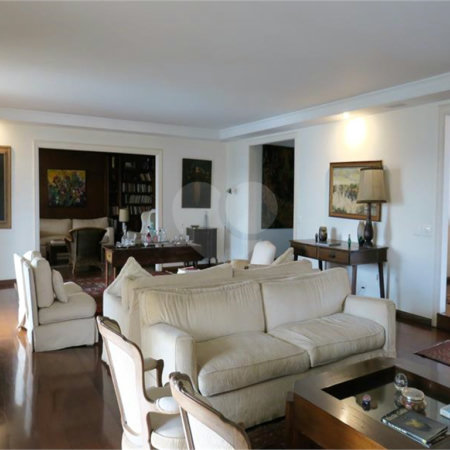 Apartamento à venda com 3 quartos, sendo 2 suítes, em Real Parque, São Paulo, SP