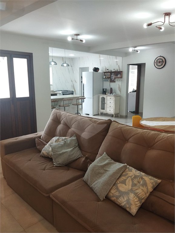 Casa à venda com 3 quartos, sendo 2 suítes,  em São José, Armação dos Búzios, RJ