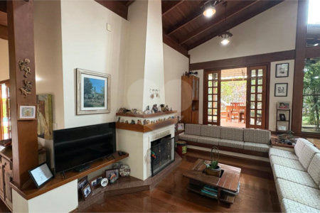 Casa à venda com 4 quartos, sendo 2 suítes,  no condomínio Vivendas do Lago, Sorocaba - SP