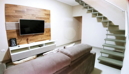 Sobrado à venda com 3 quartos no Brasilândia, São Paulo, SP