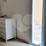 Casa à venda com 3 quartos, sendo 1 suíte, em Vila Santa Rosália, São Roque, SP