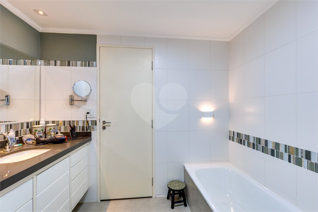 Apartamento à venda com 3 quartos, sendo 1 suíte, em Granja Julieta, São Paulo, SP