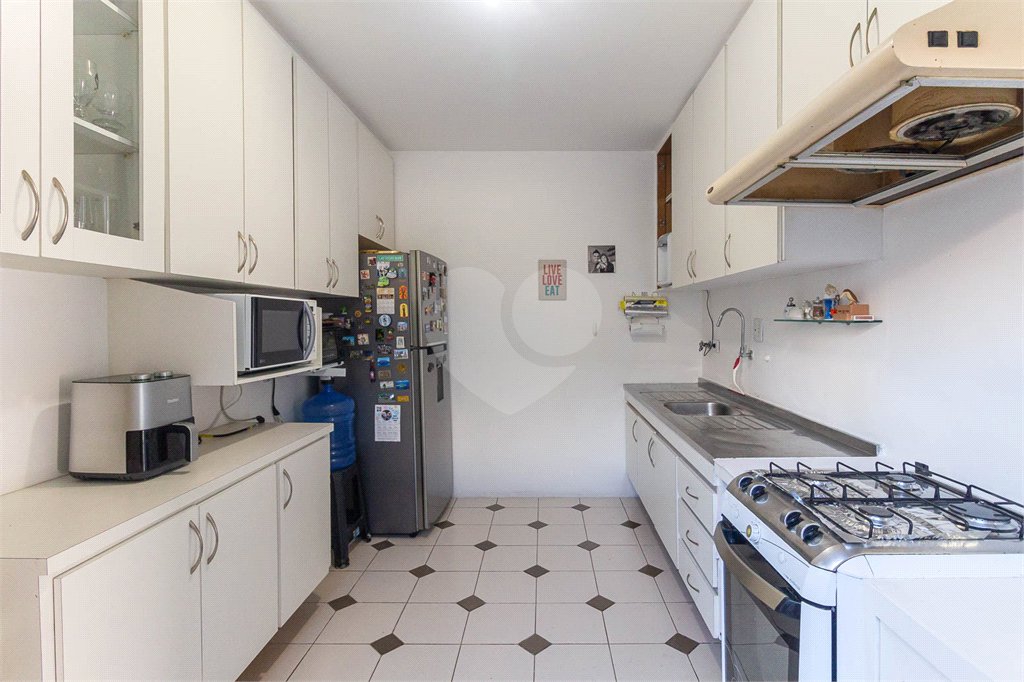Casa de Vila à venda com 3 quartos, sendo 1 suíte, em Chácara Monte Alegre, São Paulo, SP