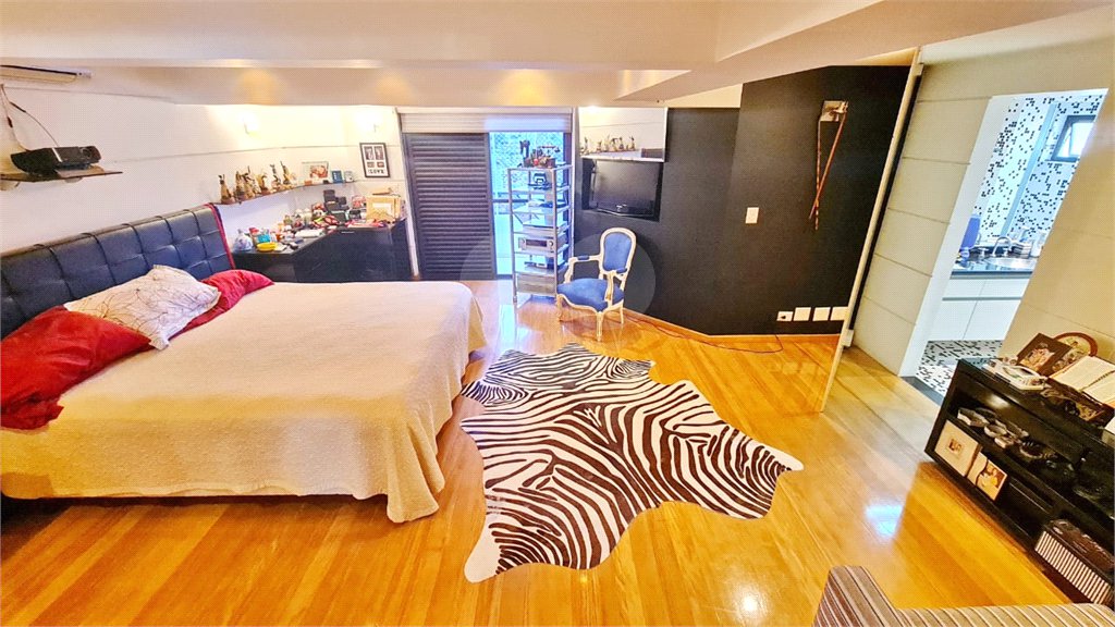 Apartamento à venda com 4 suítes em Vila Maria Alta, São Paulo, SP