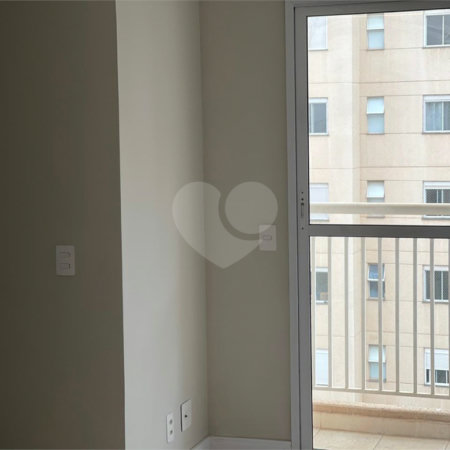 Apartamento à venda com 2 quartos em Parque Imperial, Ferraz de Vasconcelos, SP