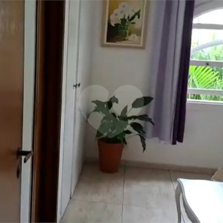 Sobrado à venda com 3 quartos, sendo 1 suíte, em Vila Vessoni, São Paulo, SP