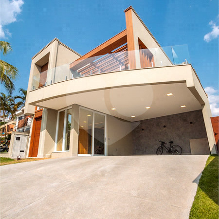 Casa à venda ou para alugar com 4 suítes no condomínio Jardim Vila Paradiso, Indaiatuba - SP