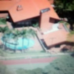 Sobrado à venda com 7 quartos, sendo 5 suítes, em Chácara das Paineiras, Carapicuíba, SP