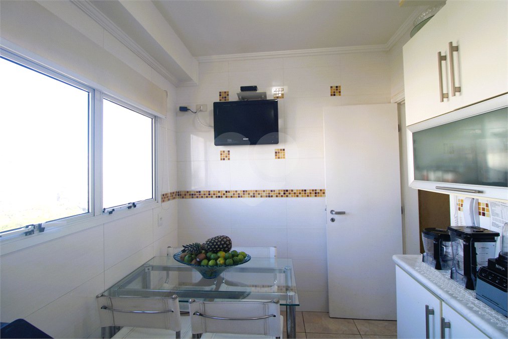 Apartamento à venda com 3 suítes em Santo Amaro, São Paulo, SP