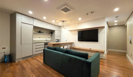 Apartamento à venda ou para alugar com 2 quartos, sendo 1 suíte,  em Vila Olímpia, São Paulo, SP