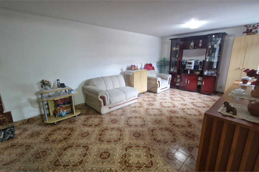 Sobrado à venda com 3 quartos, sendo 1 suíte, em Campo Grande, São Paulo, SP