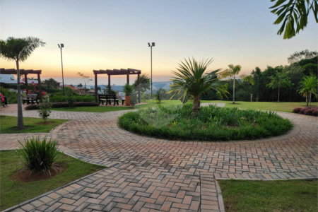 Terreno à venda no condomínio Residencial Jardim Primavera, Louveira - SP