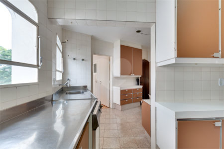 Apartamento à venda com 4 quartos, sendo 2 suítes, em Granja Julieta, São Paulo, SP
