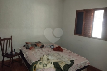 Casa de Vila à venda com 3 quartos em Vila Vieira (vila Xavier), Araraquara, SP