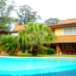 Sobrado à venda com 4 suítes em Jardim Cordeiro, São Paulo, SP